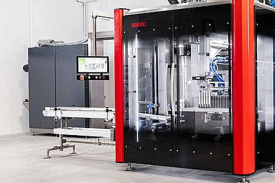 Combination of control and supply cabinet