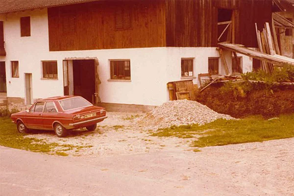 1974 - Founding of SOMIC